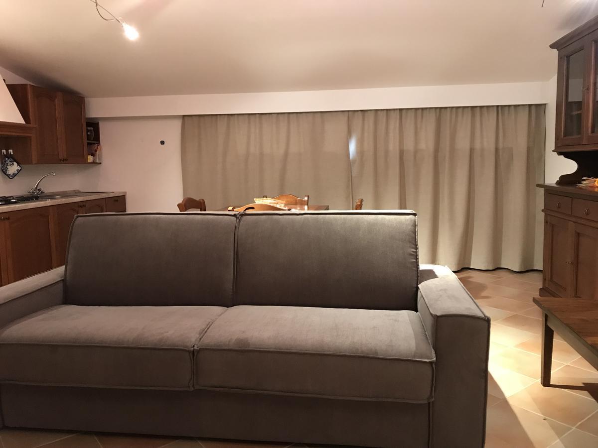 La Poderina Appartamenti Castelnuovo dell'Abate Bagian luar foto