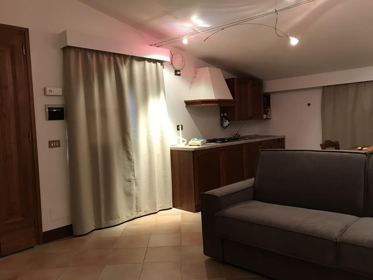 La Poderina Appartamenti Castelnuovo dell'Abate Bagian luar foto